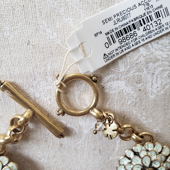 Lucky Brand Vintage Brass Enamel Flower Bracelet - Picture 5 of 6